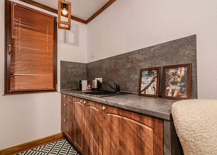 арт къща лъка Широка лъка