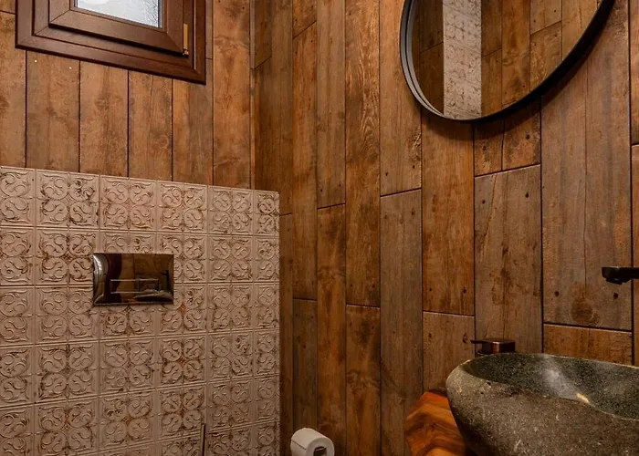 арт къща лъка *